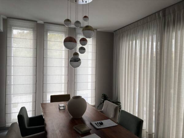 Trabajo realizado por IVENTHO: cortinas y textil a medida