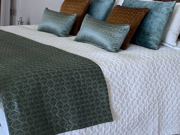Trabajo realizado por IVENTHO: cortinas y textil a medida