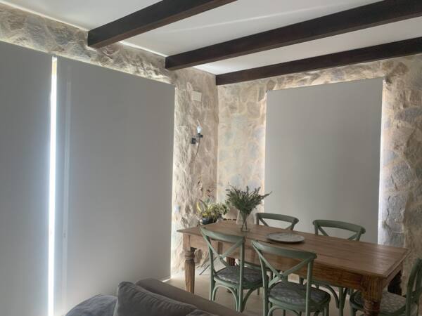 Trabajo realizado por IVENTHO: cortinas y textil a medida